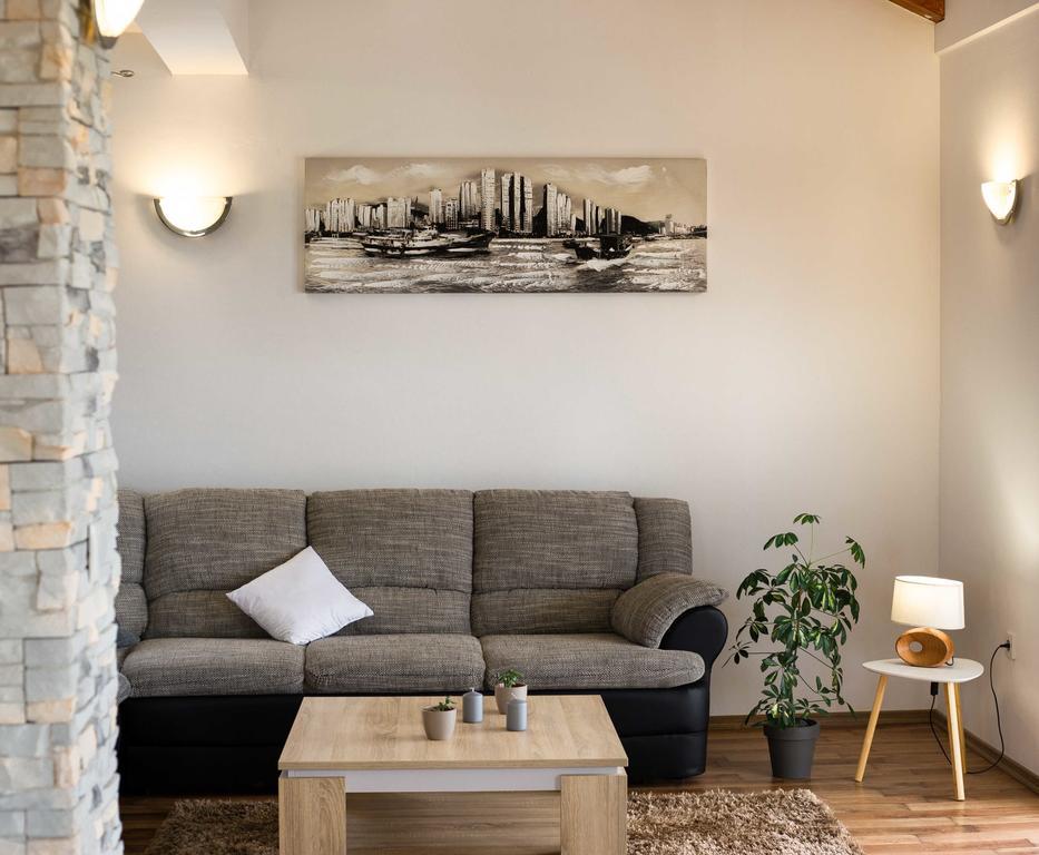 Apartment Arta 沃迪切 外观 照片